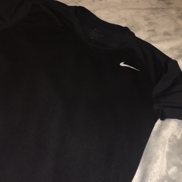 NIKE T-shirt short sleeve dri fit size M - Picture 2 of 6